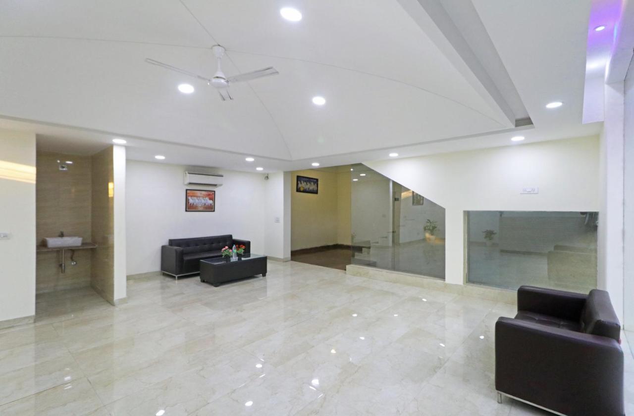 Hotel Ronit Royal Delhi Airport By D'Capitol Neu-Delhi Exterior foto