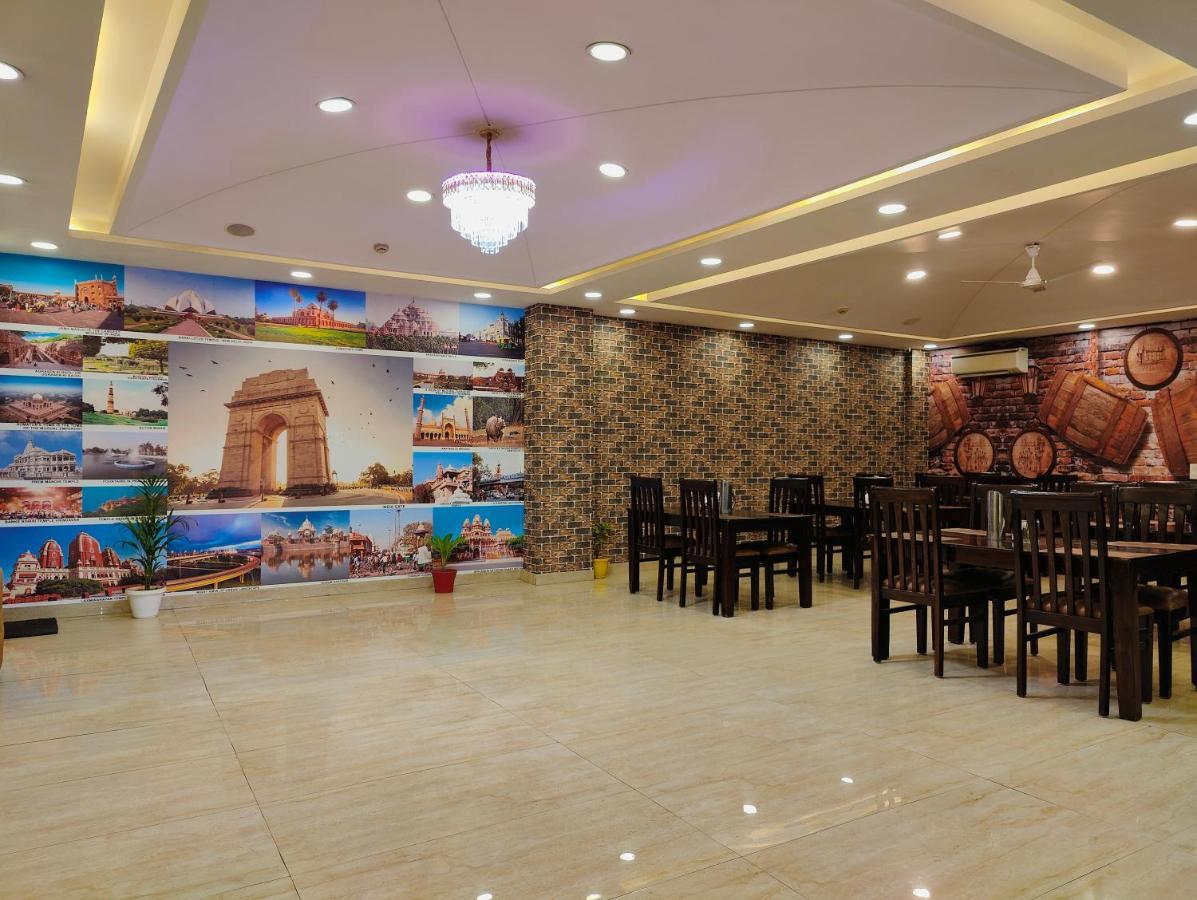 Hotel Ronit Royal Delhi Airport By D'Capitol Neu-Delhi Exterior foto